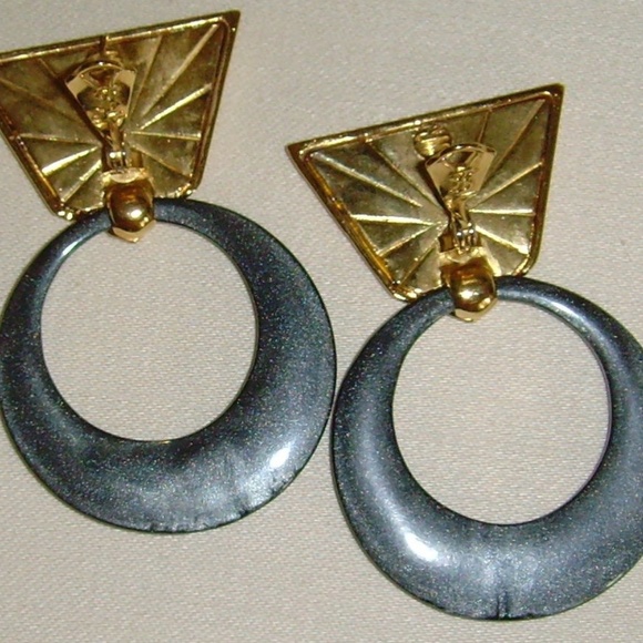 Yves Saint Laurent Dangle Earrings -YSL - Picture 16 of 16